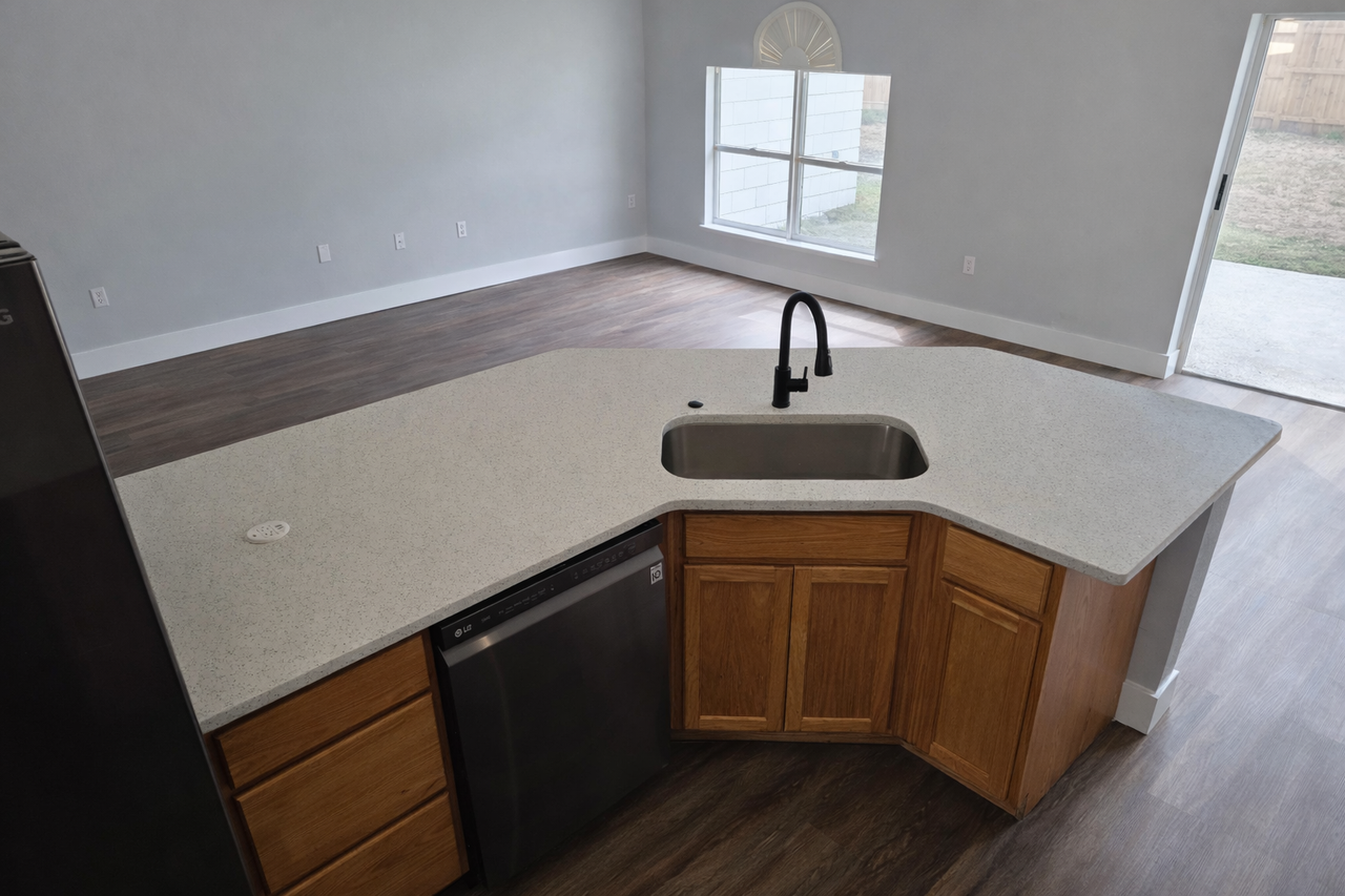 1451 Swan Ct #NA - Photo 6 of 10