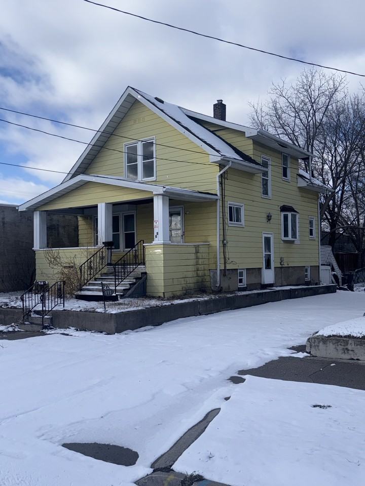 111 E Livingston Dr #NA - Photo 6 of 40