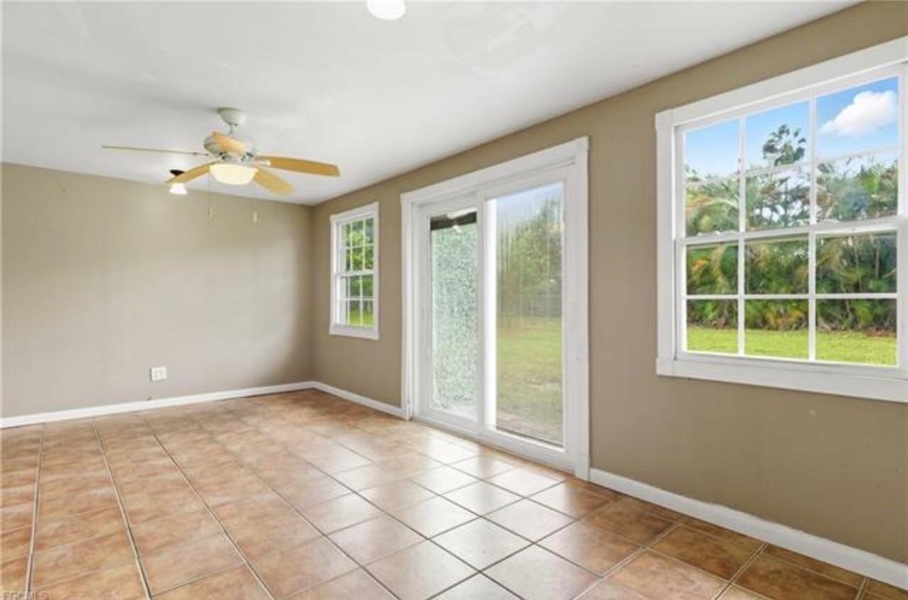 4520 Se 11th Pl #NA - Photo 6 of 7