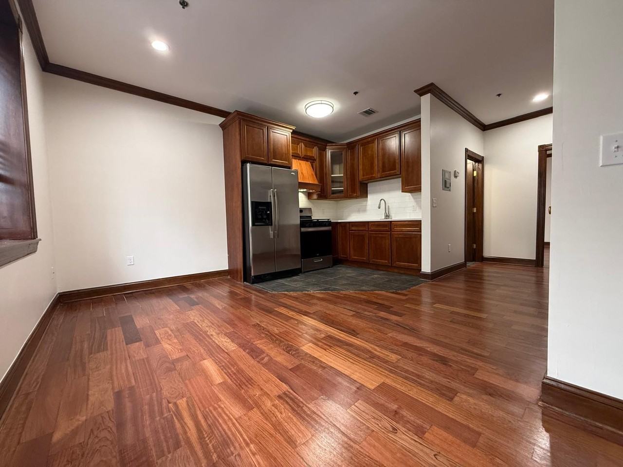 103 Main St #1 - Photo 2 of 6