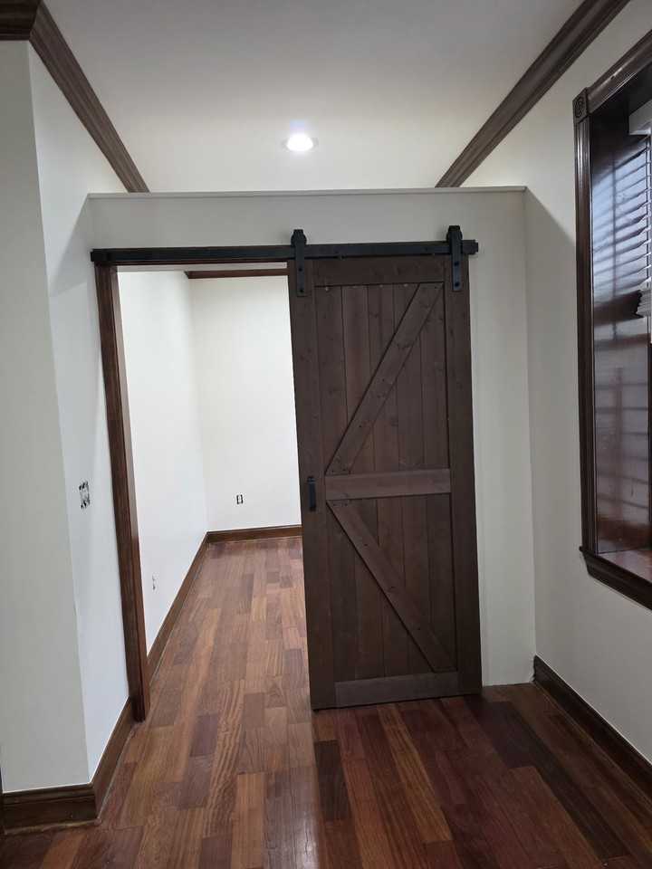 103 Main St #1 - Photo 5 of 6