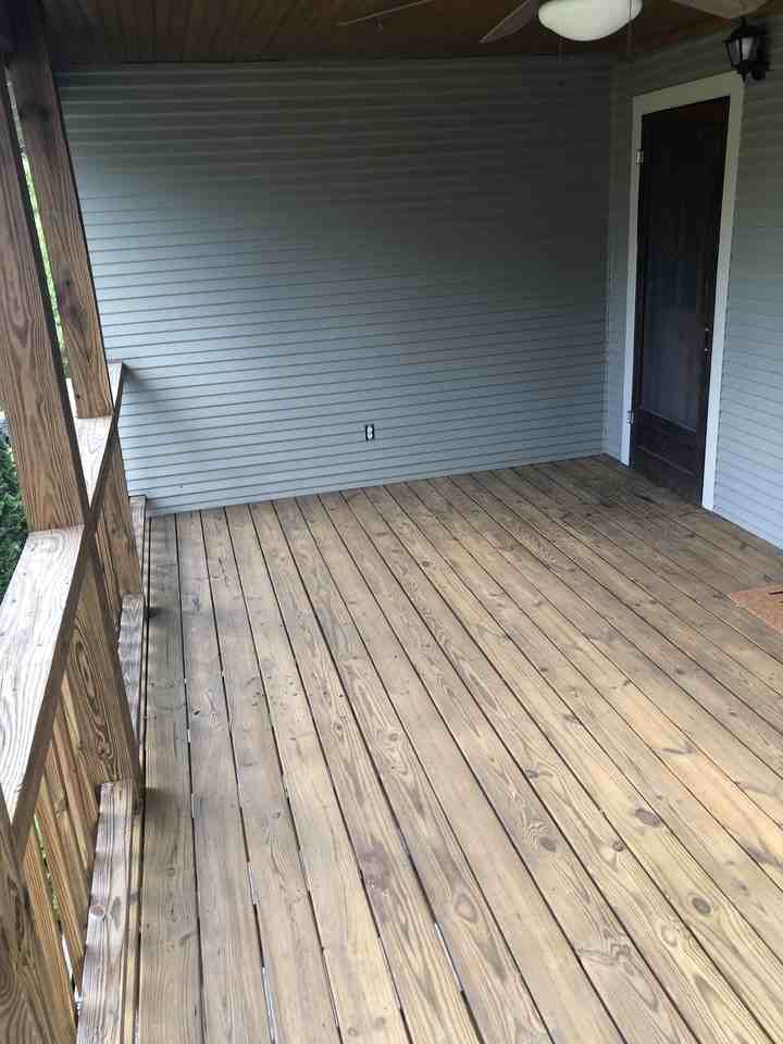 514 Laurel Ave - Photo 2 of 11