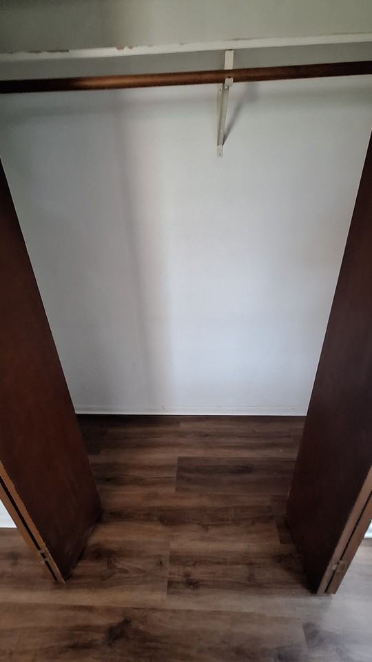 1003 S Broad St #A - Photo 3 of 11