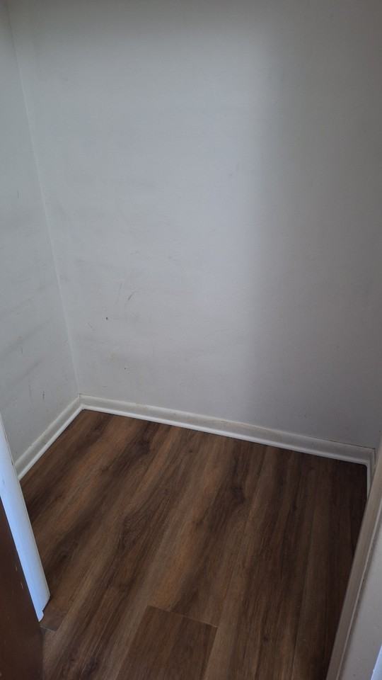 1003 S Broad St #A - Photo 4 of 11