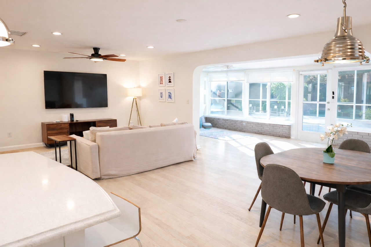 2412 Clematis St #NA - Photo 6 of 32