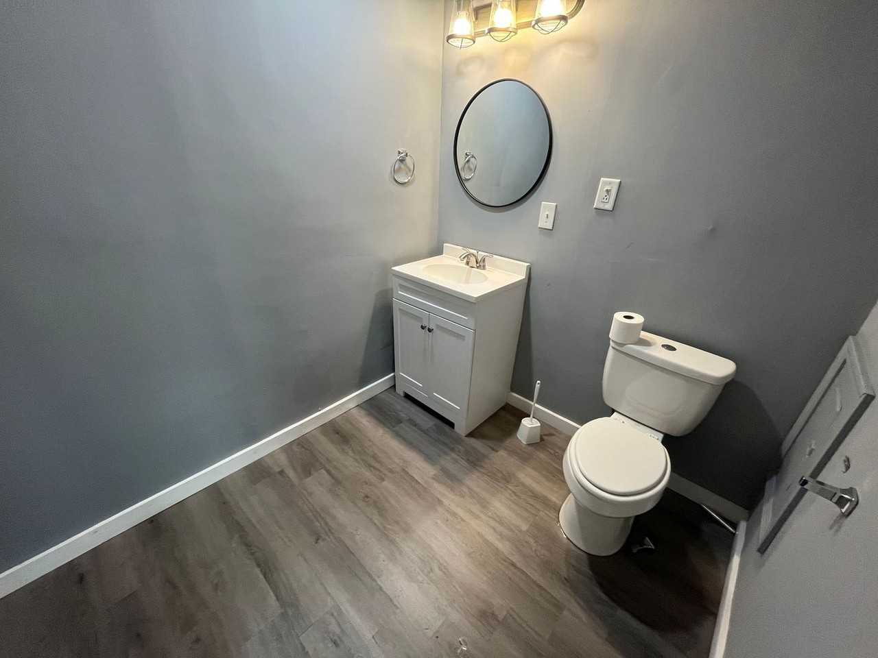 1512 Main St - Photo 6 of 9