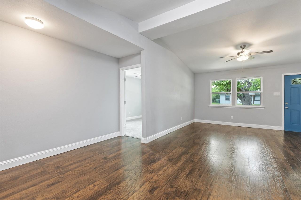 626 Seneca Dr #NA - Photo 7 of 24