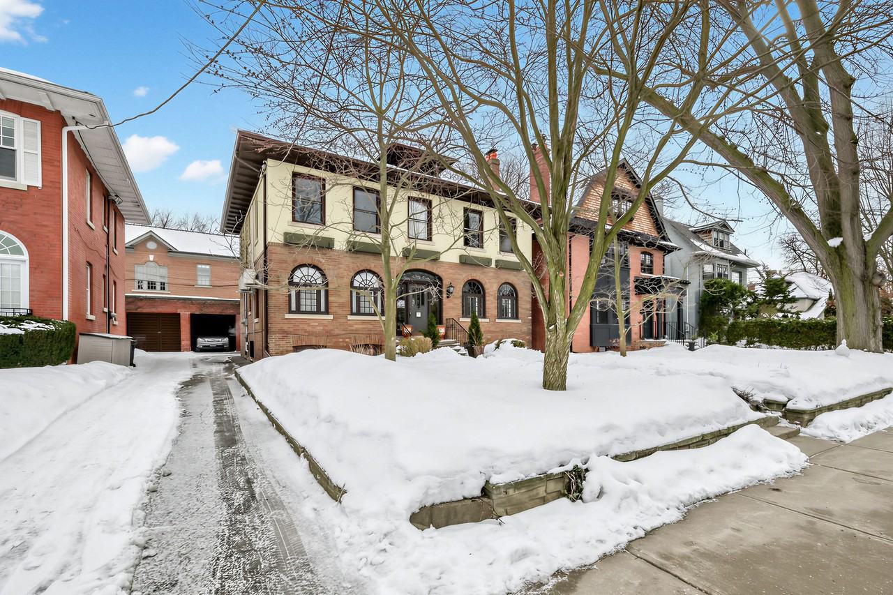 9 Maclennan Avenue #Main - Photo 2 of 21