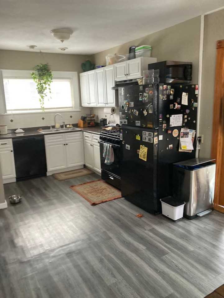 106 Harrington St - Photo 3 of 5