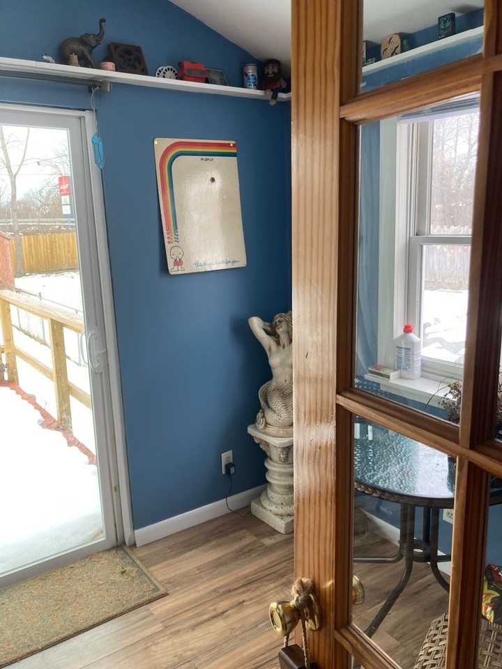 106 Harrington St - Photo 4 of 5