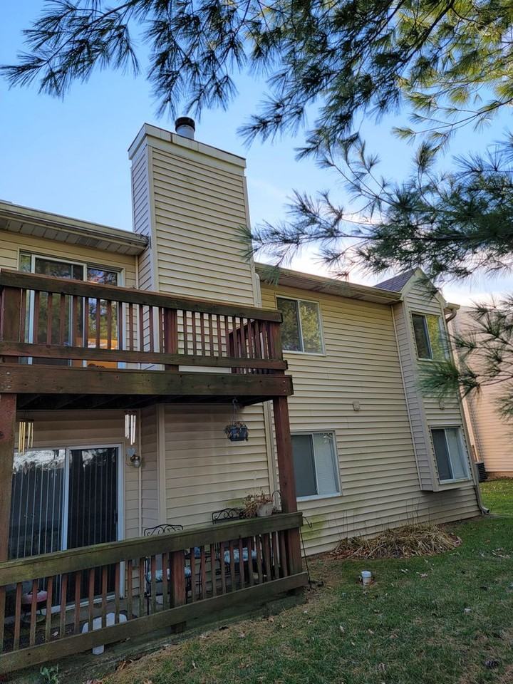 2337 Sandalwood Creek Ct #D - Photo 2 of 10