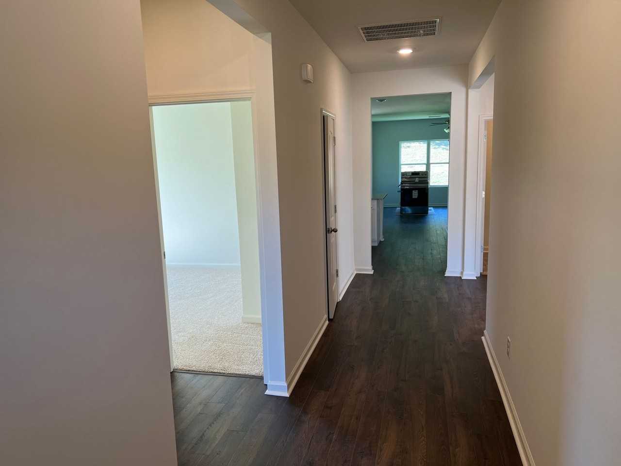 125 125 Cambridge Way - Photo 6 of 42