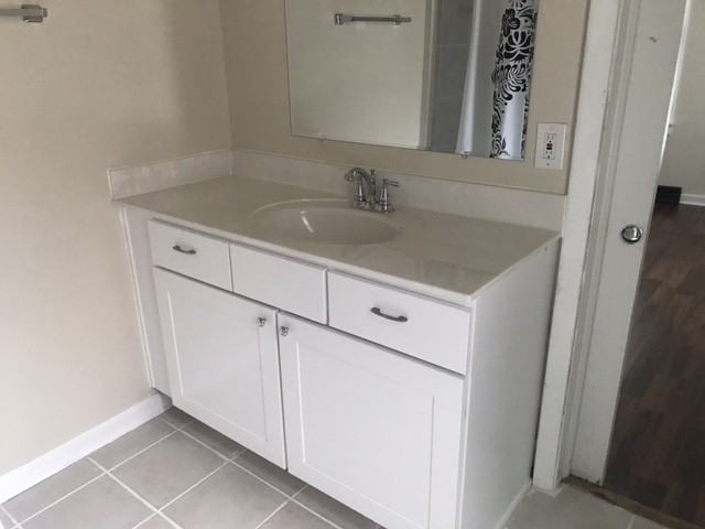 1318 Floyd Ave - Photo 7 of 23