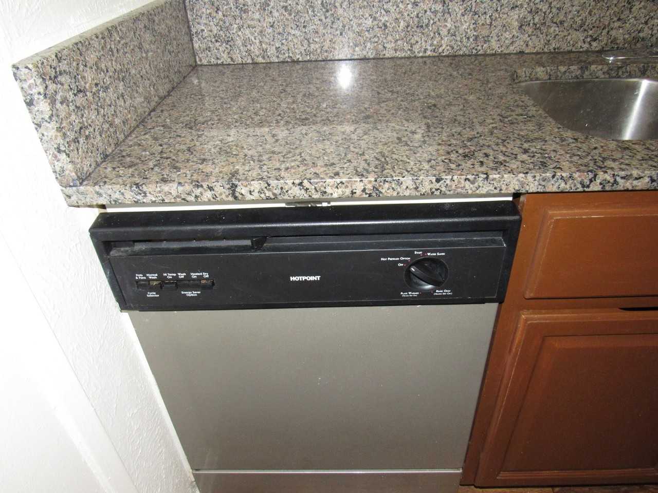 4604 Nervin St - Photo 7 of 23