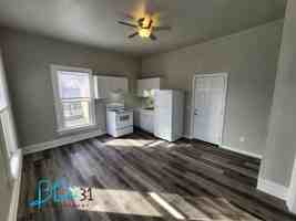 featured image of 405 4th Ave