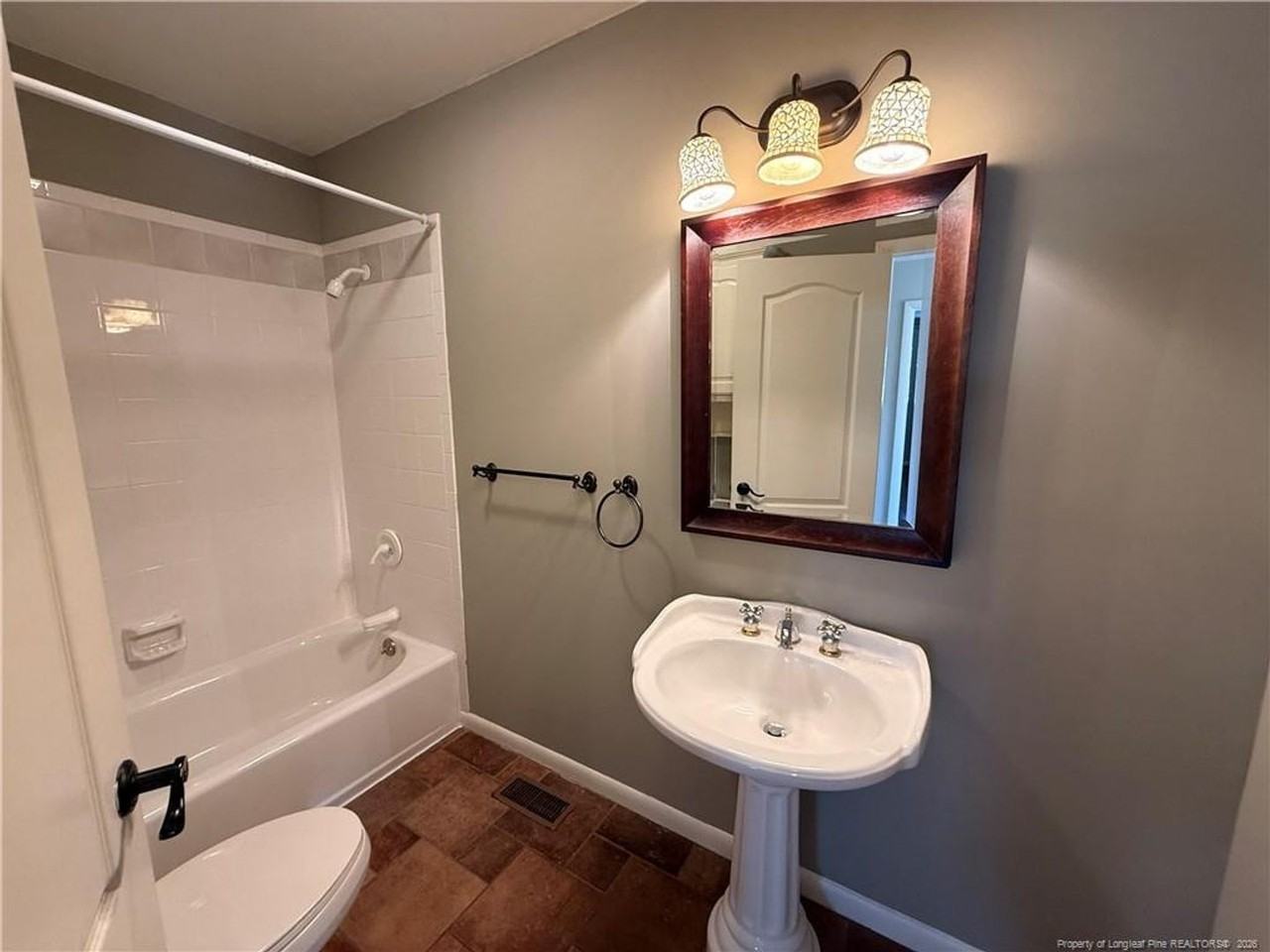 848 Castleberry Ct - Photo 6 of 18