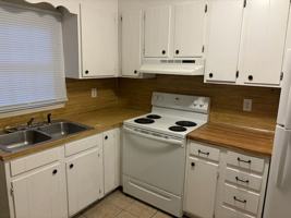 featured image of 211 8th Avenue Dr Se