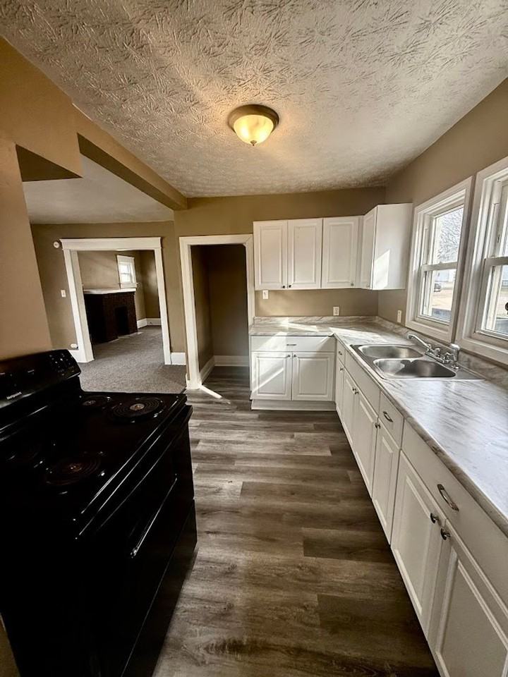 2318 17th St Sw - Photo 5 of 14