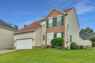 1233 Twin Circle Dr - Photo 1 of 1