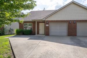 featured image of 601 Glenstone Dr