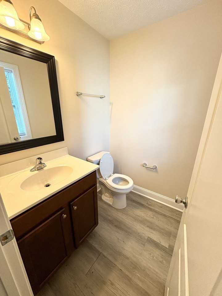 300 Amber Cir Nw - Photo 7 of 17