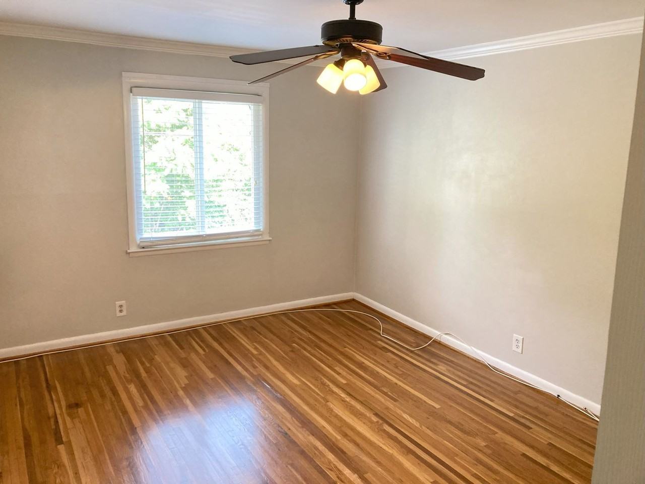 2020 Beech Ave Apt B14 - Photo 4 of 15