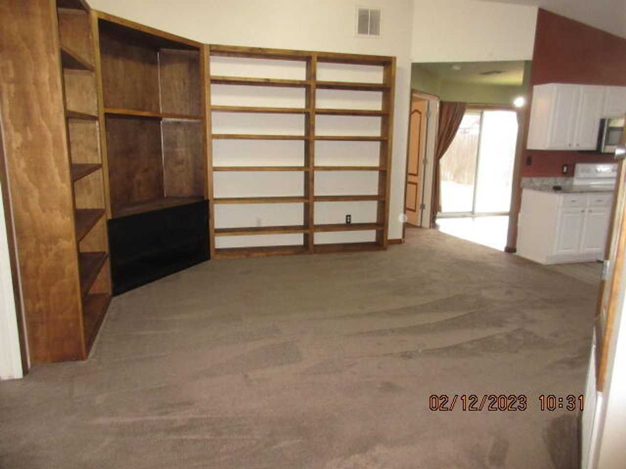 2025 Catline Cir - Photo 2 of 15