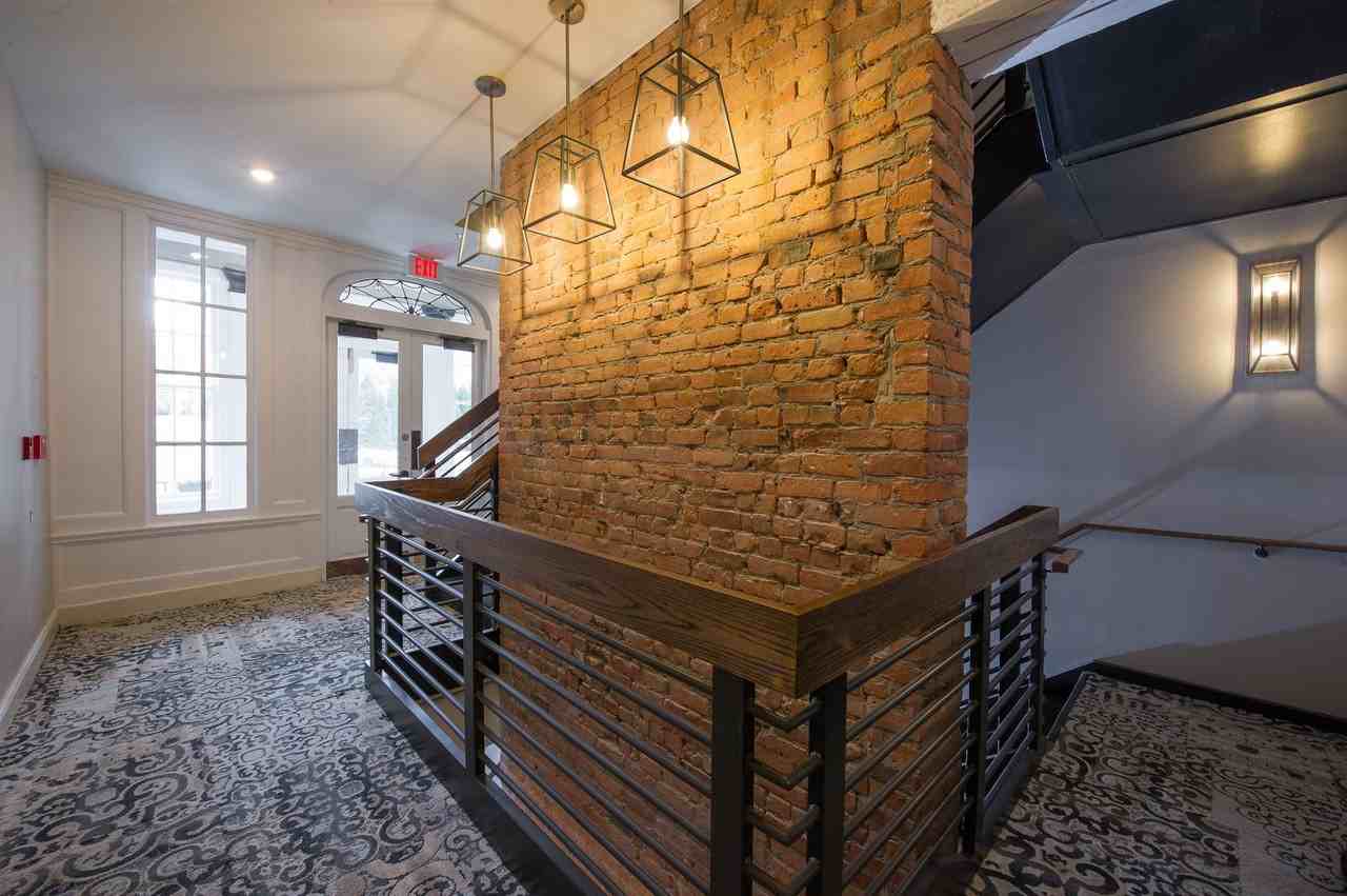 The Palmer House Apartments - Photo 2 of 11