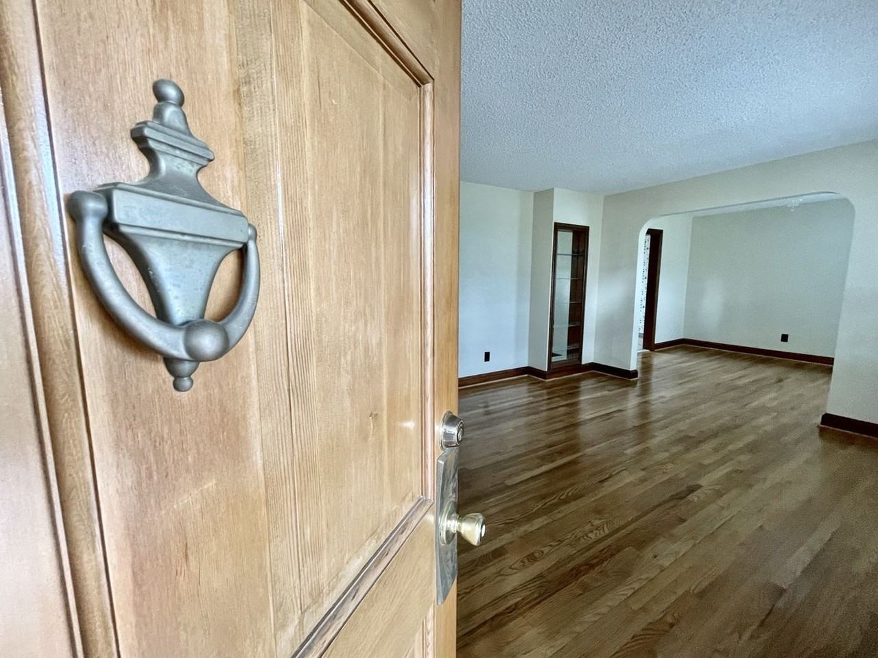 4561 Old Princess Anne Rd - Photo 5 of 40