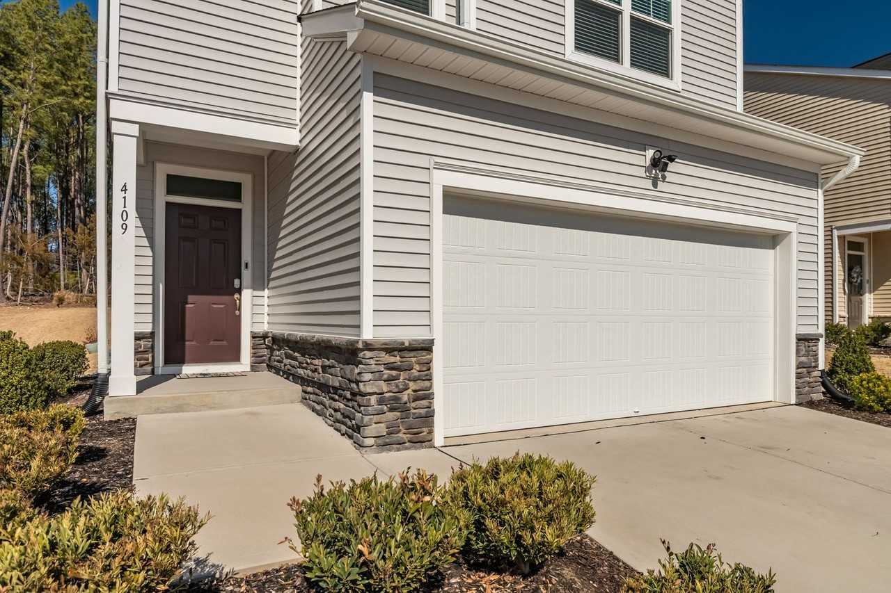 4109 Sierra Pelona Dr - Photo 3 of 26