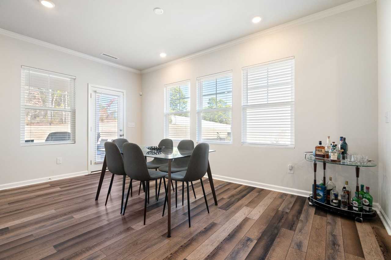 4109 Sierra Pelona Dr - Photo 7 of 26