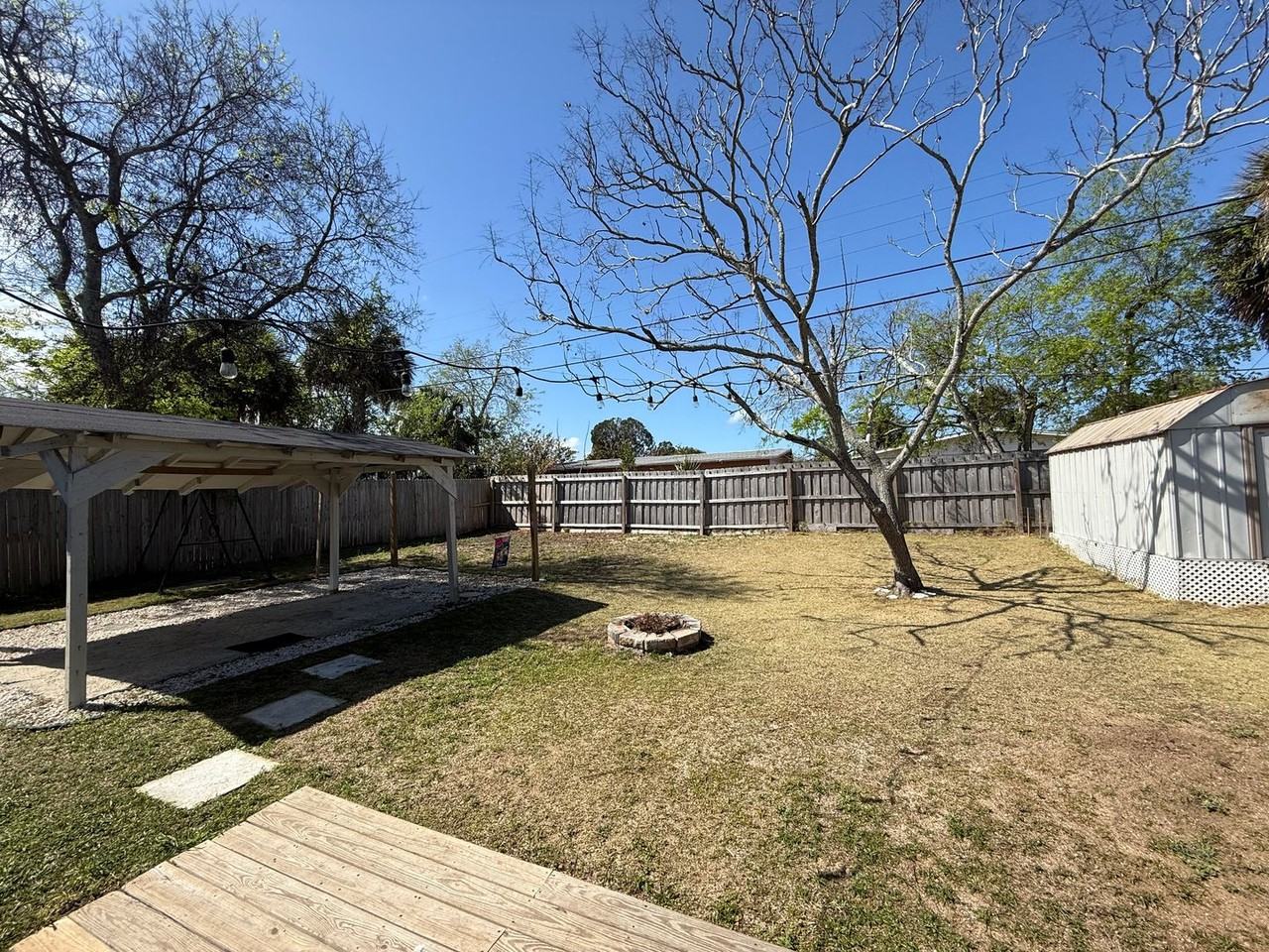 1114 Berkshire Rd - Photo 3 of 20