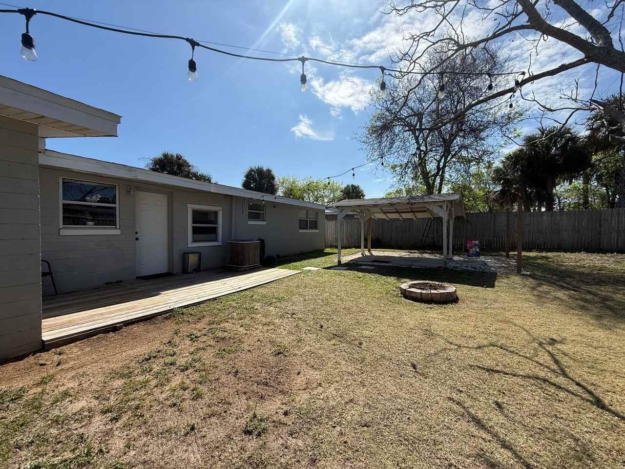 1114 Berkshire Rd - Photo 4 of 20