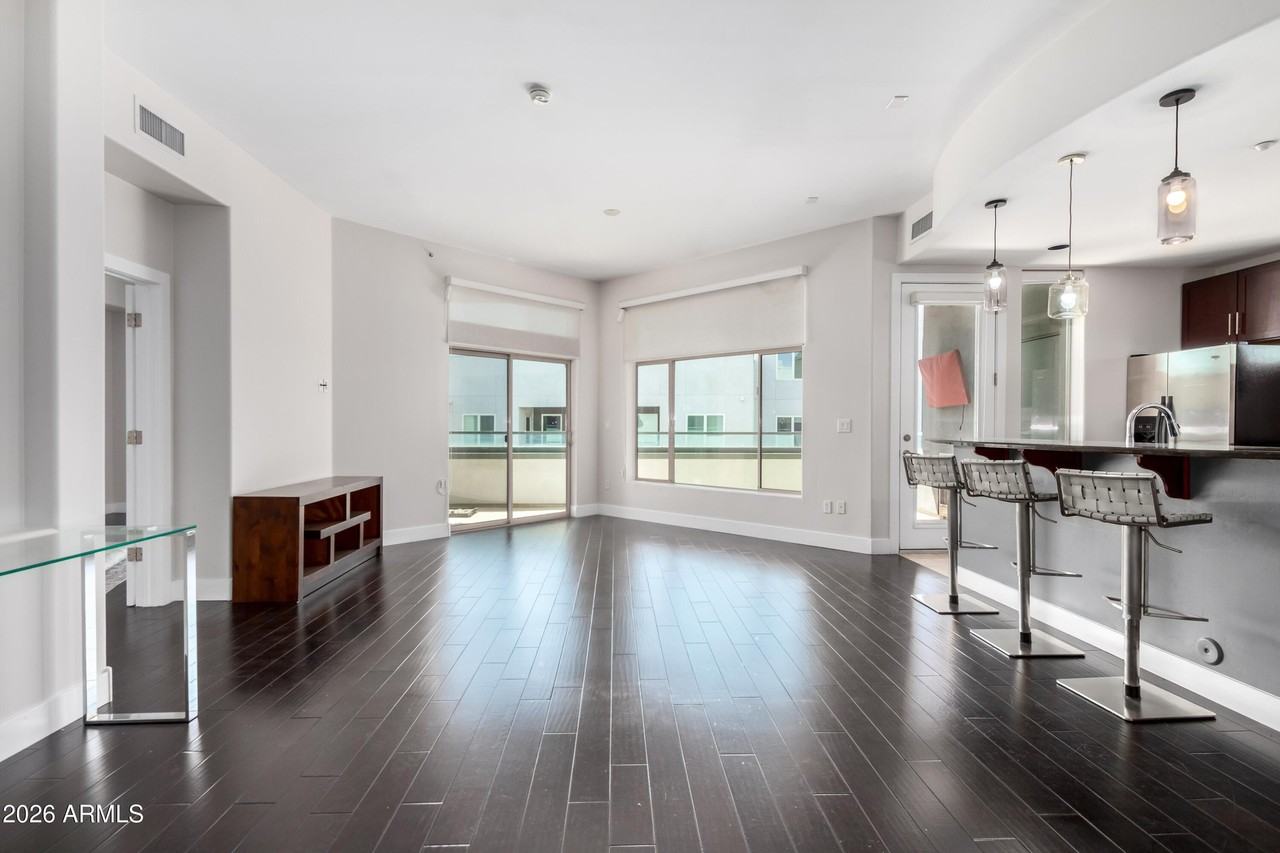 945 E Playa Del Norte Dr Unit 5023 - Photo 2 of 19