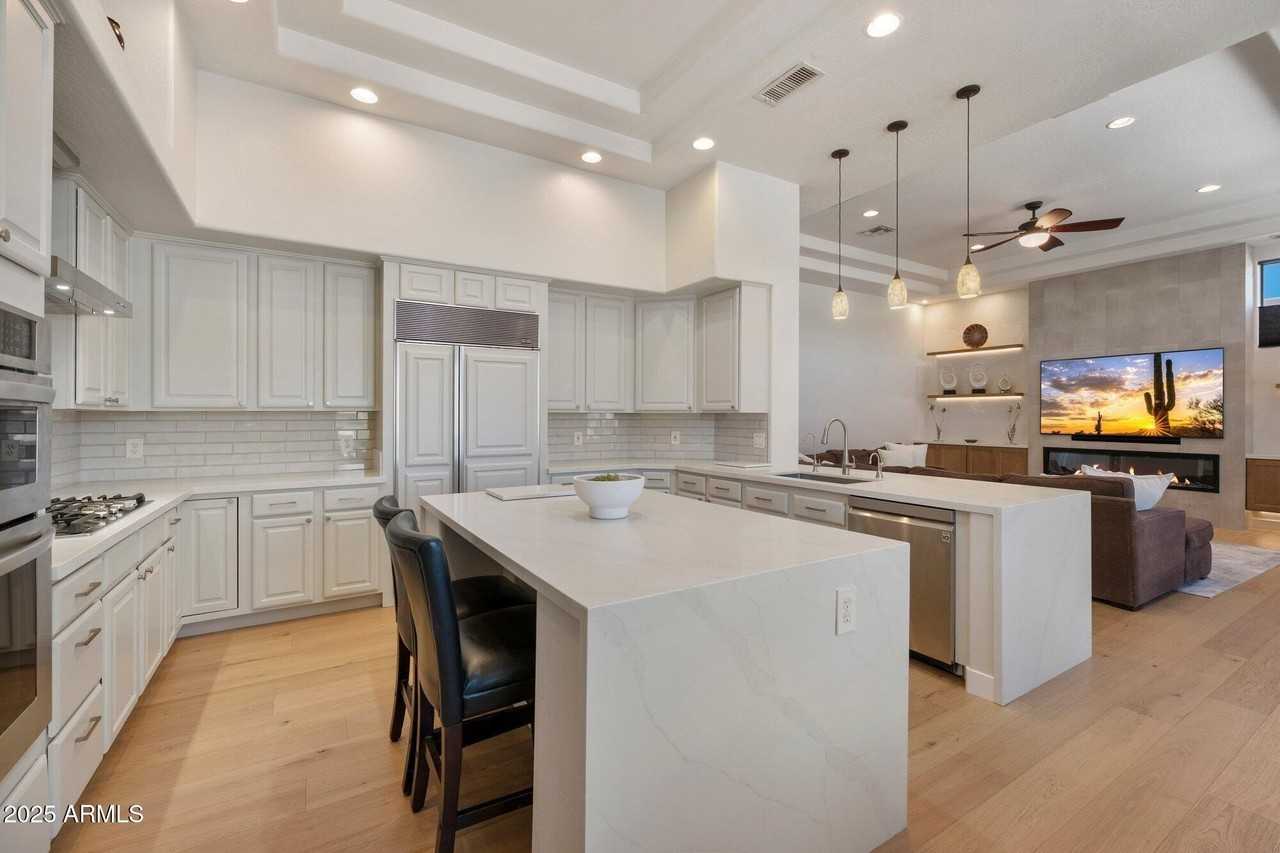 22073 N 79th Pl - Photo 3 of 26