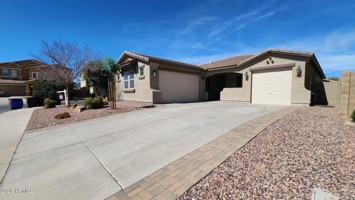 featured image of 42596 W Cheyenne Dr