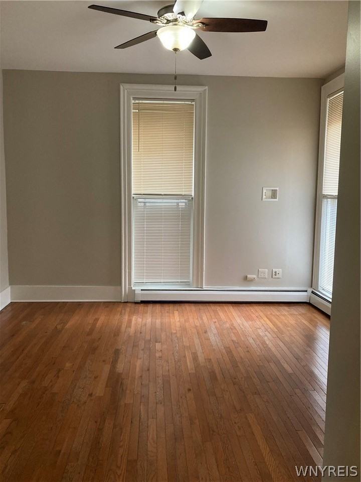 77 Johnson Park Unit 2 - Photo 5 of 10