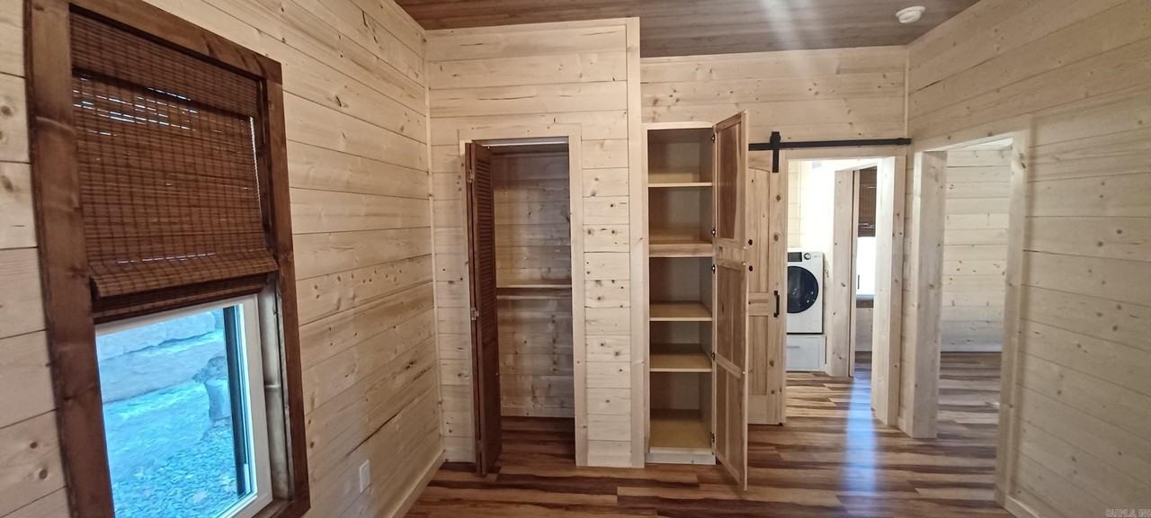 84 Donham Dr - Photo 6 of 9