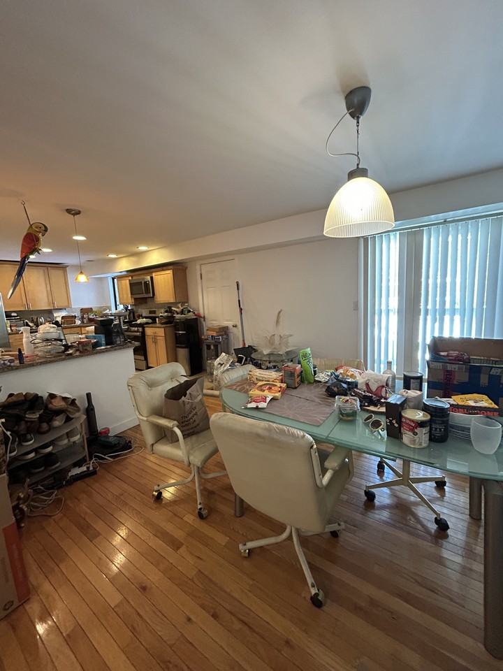 22 Broadlawn Park - Photo 6 of 31