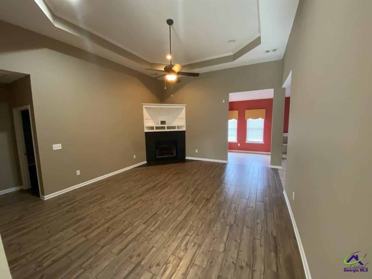 104 Village Walk - Photo 3 of 20