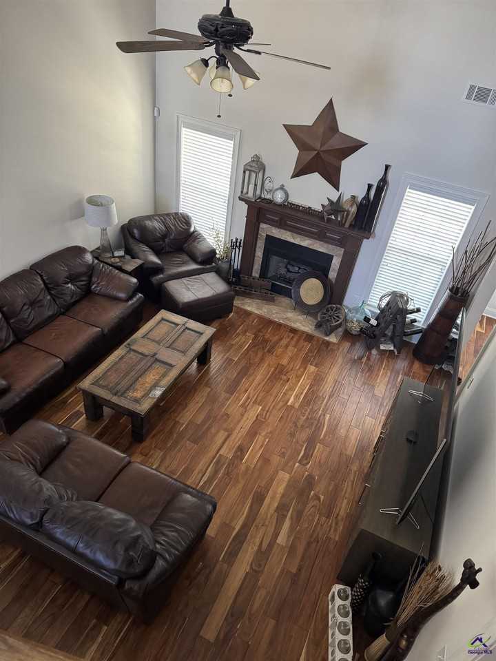 305 Taylor Elaine Dr - Photo 5 of 31