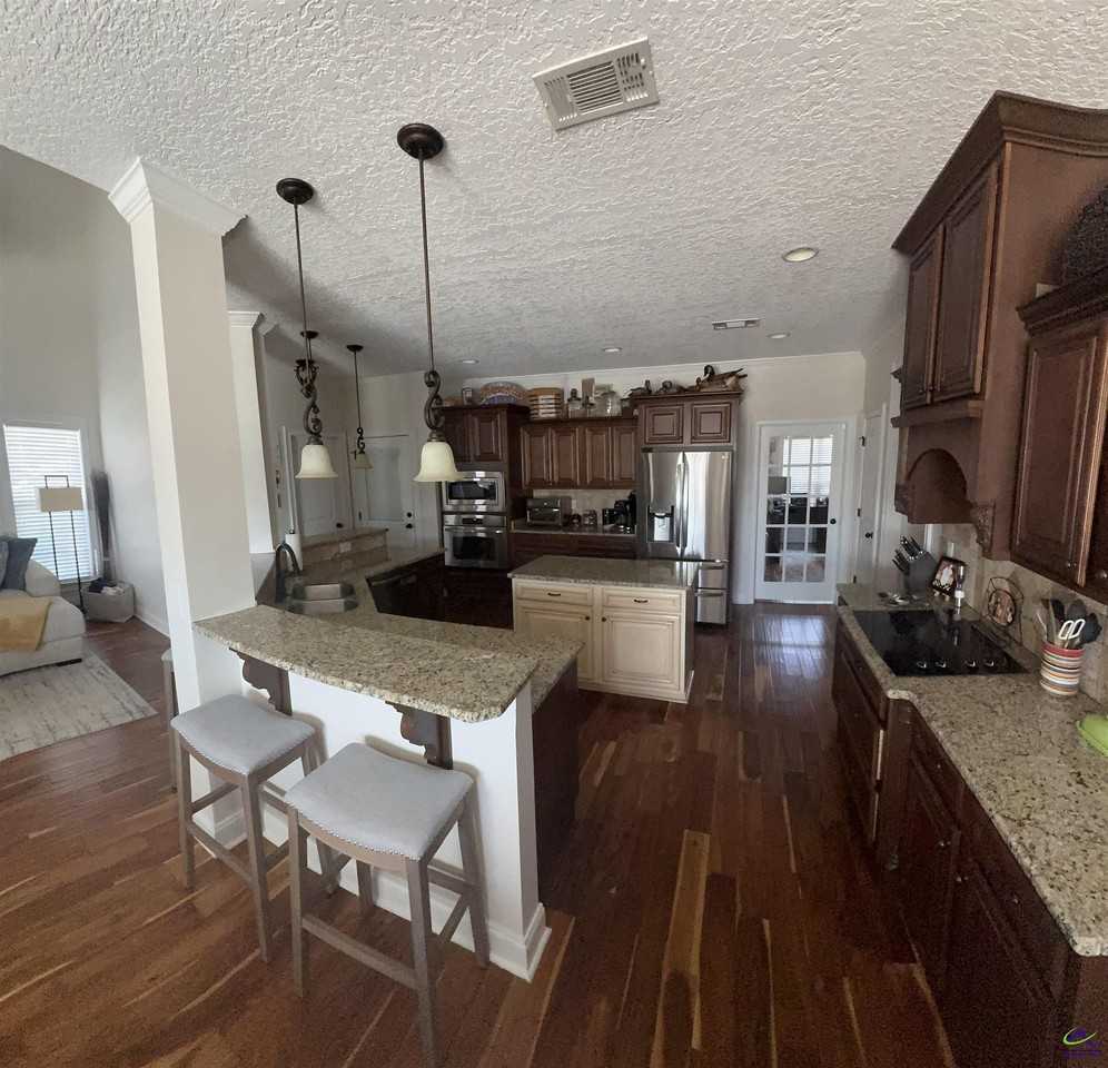 305 Taylor Elaine Dr - Photo 6 of 31