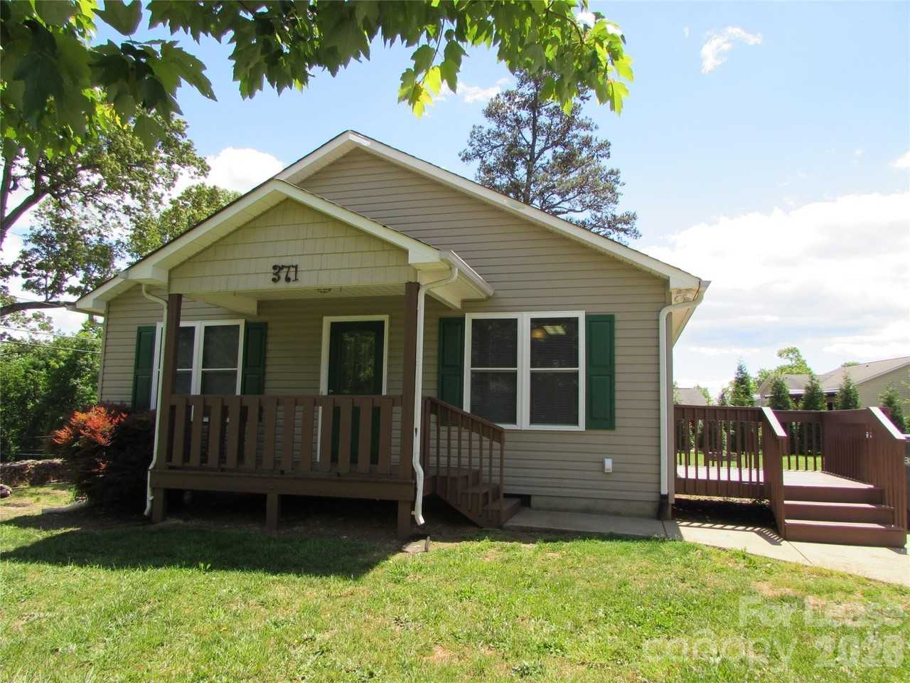 371 West Ave - Photo 2 of 14