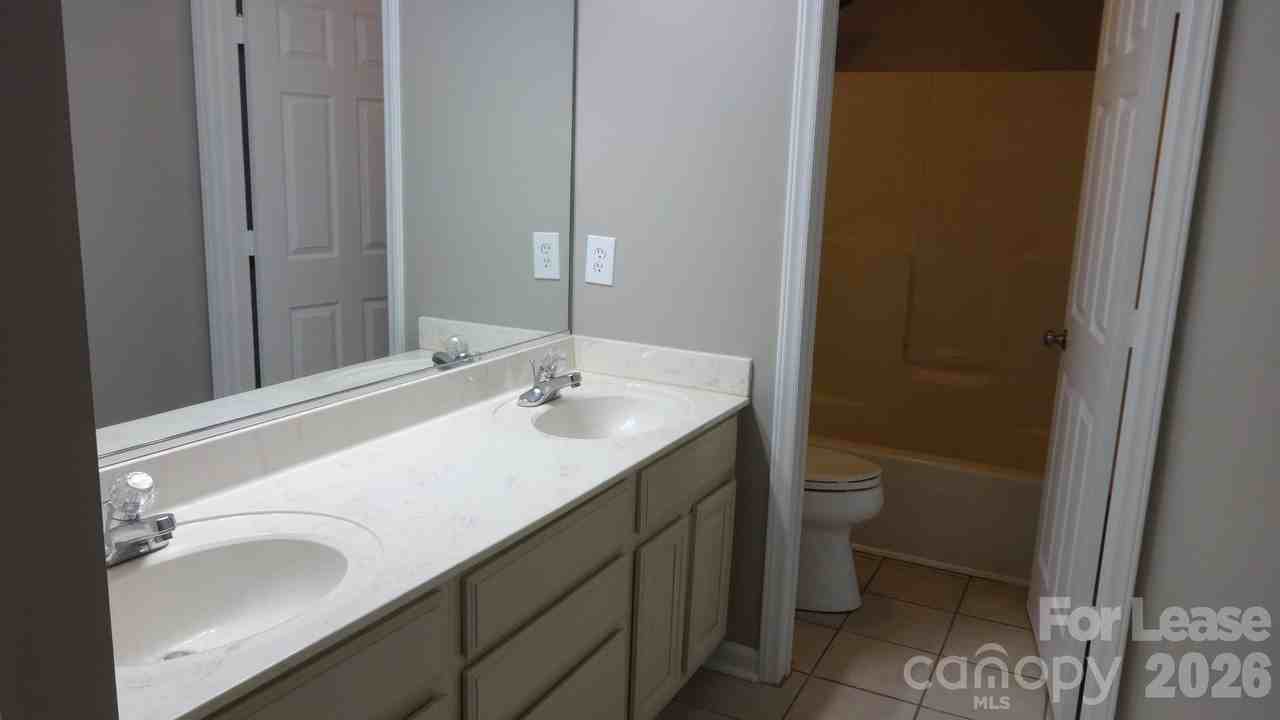 122 Mallard Head Ln - Photo 6 of 9