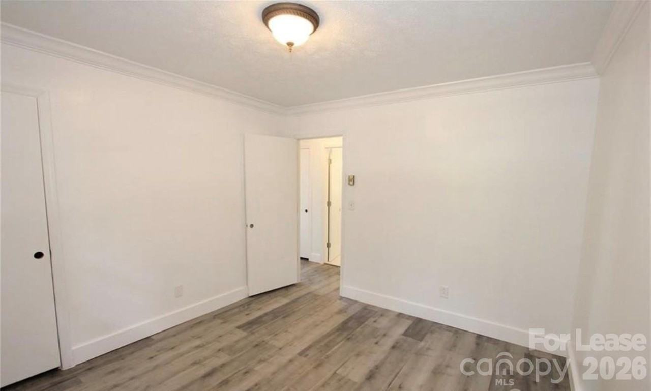 67 Whispering Pines Rd - Photo 7 of 16