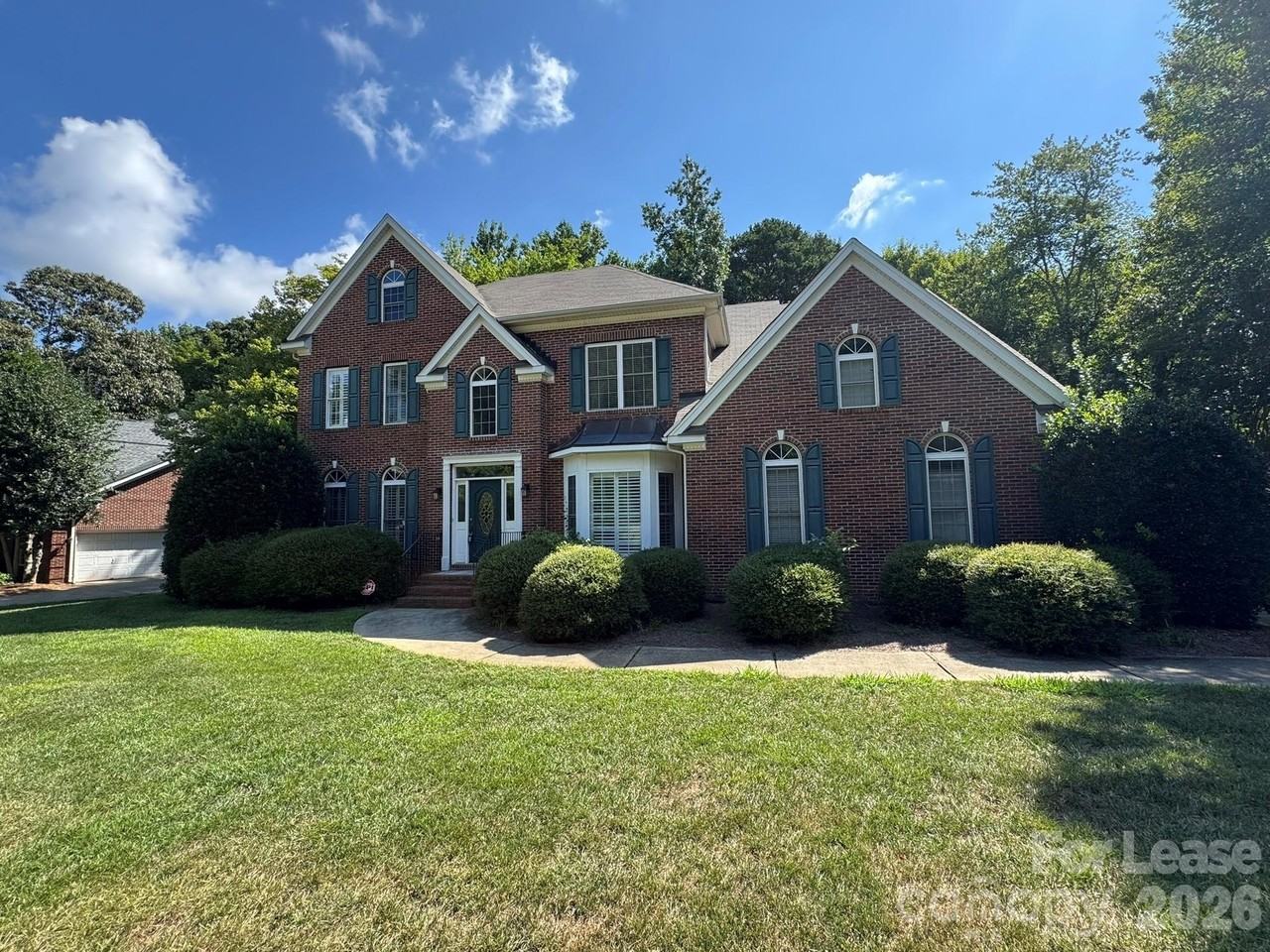 7127 Weddington Brook Dr