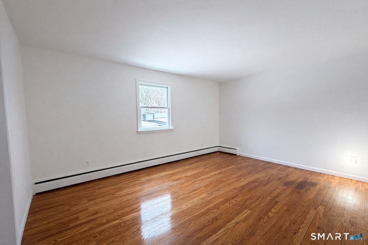 15 Dairy Farm Rd - Photo 7 of 9