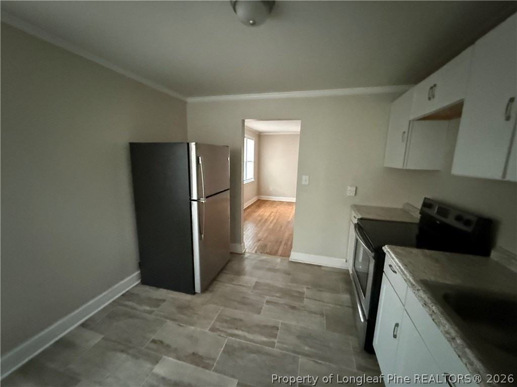 120 Northwest Ave - Photo 4 of 7