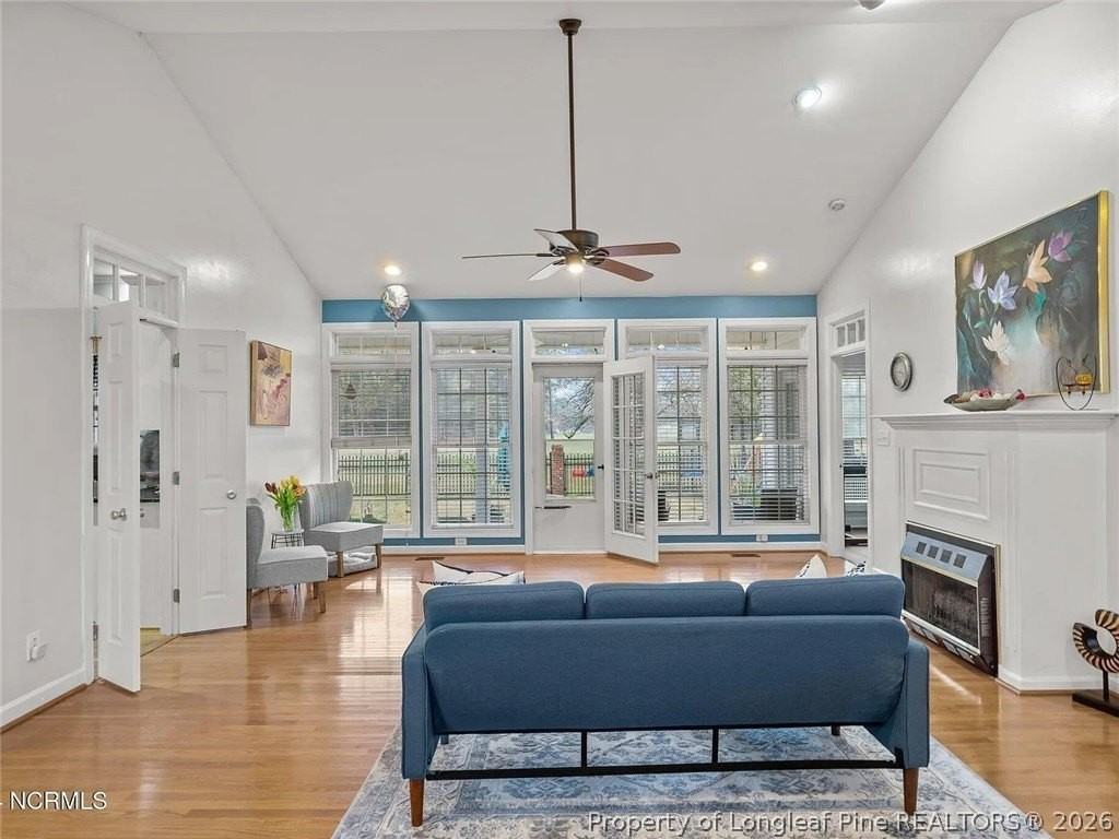 1114 Four Wood Dr - Photo 6 of 21