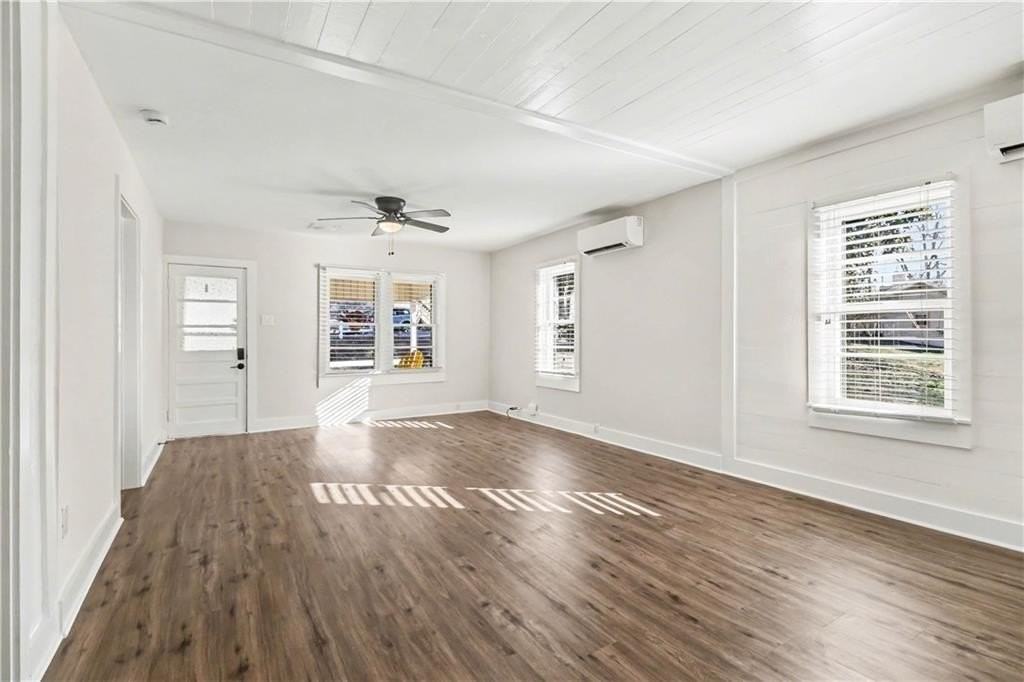 257 Stegall Dr - Photo 5 of 23